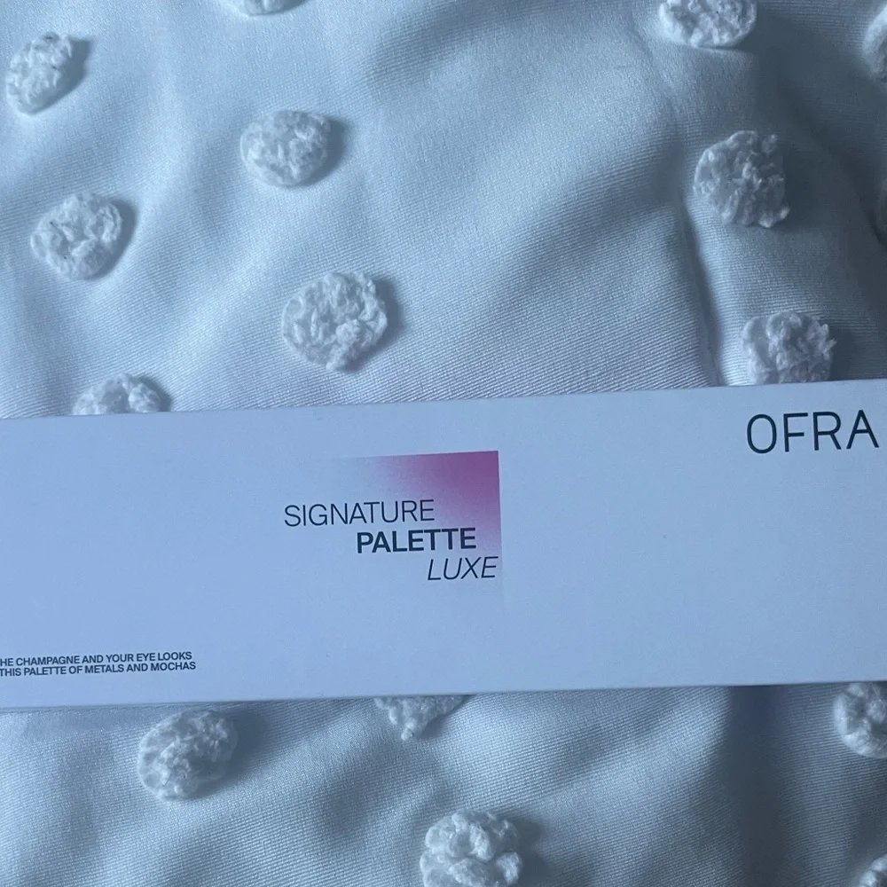 OFRA Signature Palette with Mocha and Bronze Hues